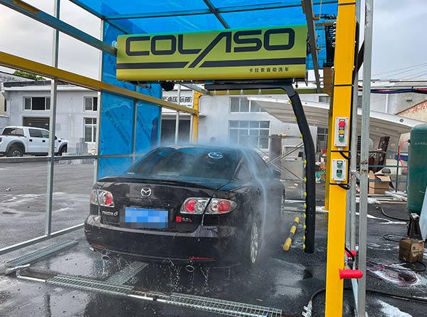 湖南长沙雷诺4S店全自动洗车机